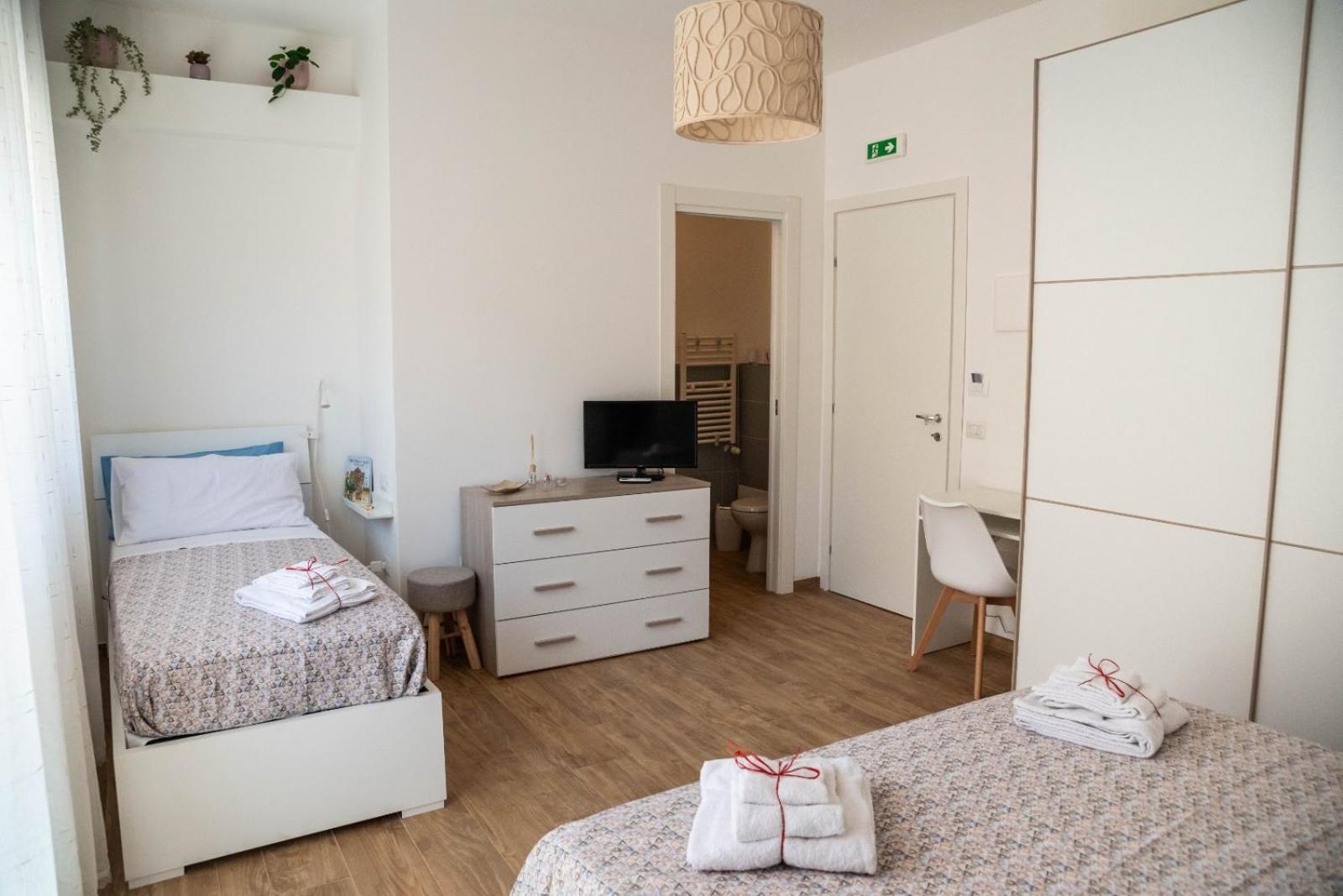 Koine Comfort Rooms Bagheria Esterno foto