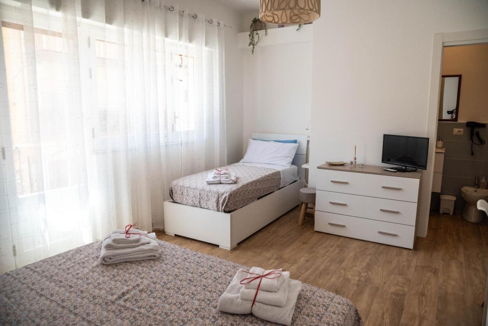 Koine Comfort Rooms Bagheria Esterno foto